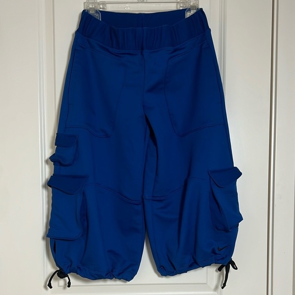 Nike Culotte Wide Leg Long Cargo Shorts Blue XS - Picture 6 of 8